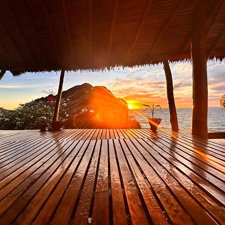 Shambala Madagascar: Beachfront Lodge And Adventures Ambolobozo Esterno foto