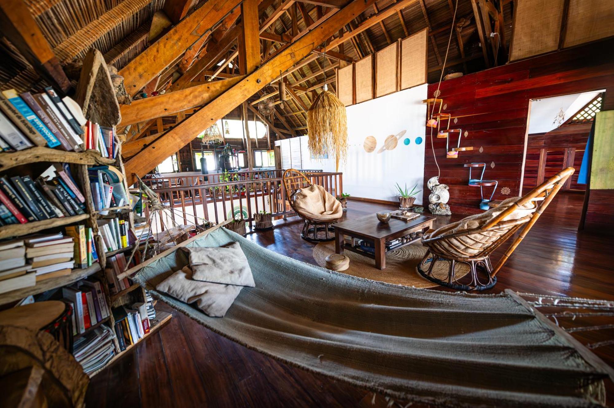 Shambala Madagascar: Beachfront Lodge And Adventures Ambolobozo Esterno foto